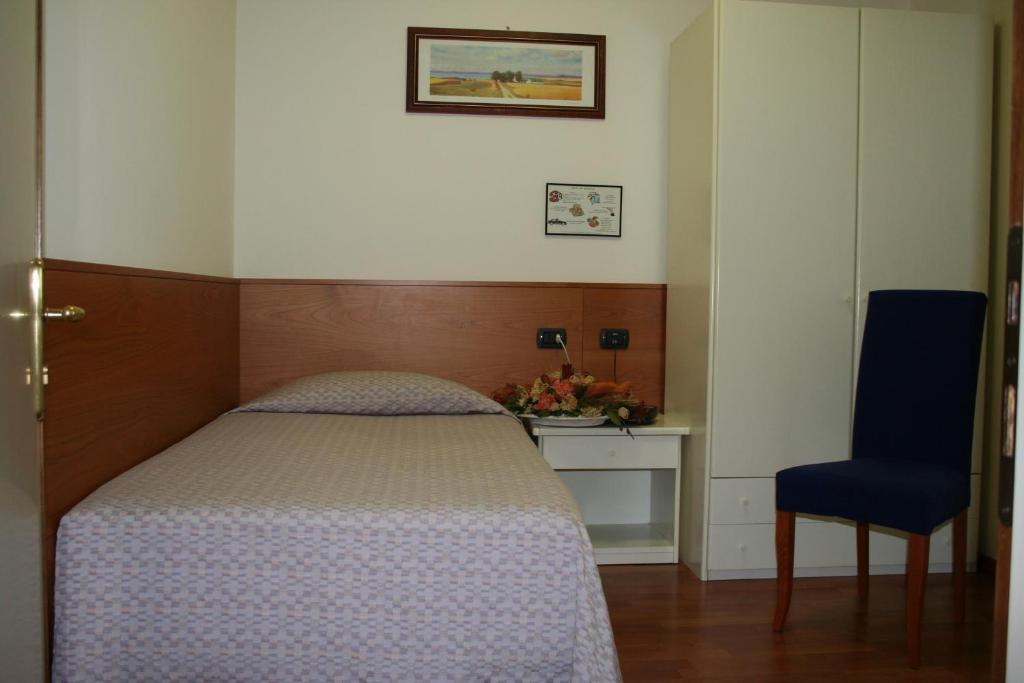 Rometta Hotel Cittadella Szoba fotó