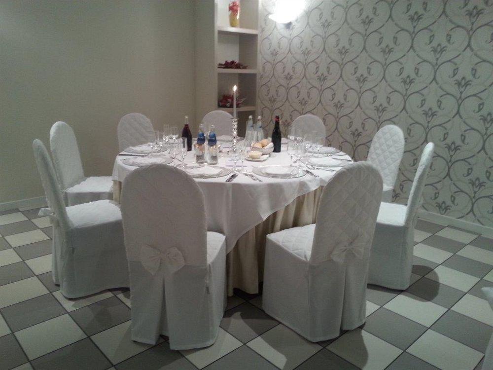 Rometta Hotel Cittadella Kültér fotó